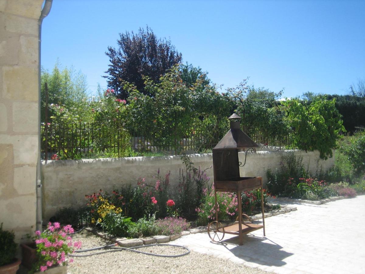 La Chambre Des Dames Valleres Exterior photo