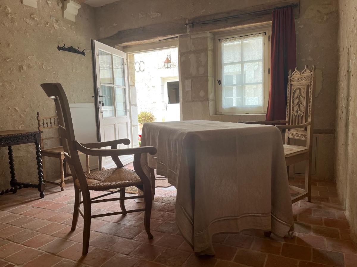 La Chambre Des Dames Valleres Exterior photo